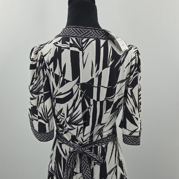 BCBGMaxAzria Black and White Patterned Midi Dress NWT - Picture 10 of 16